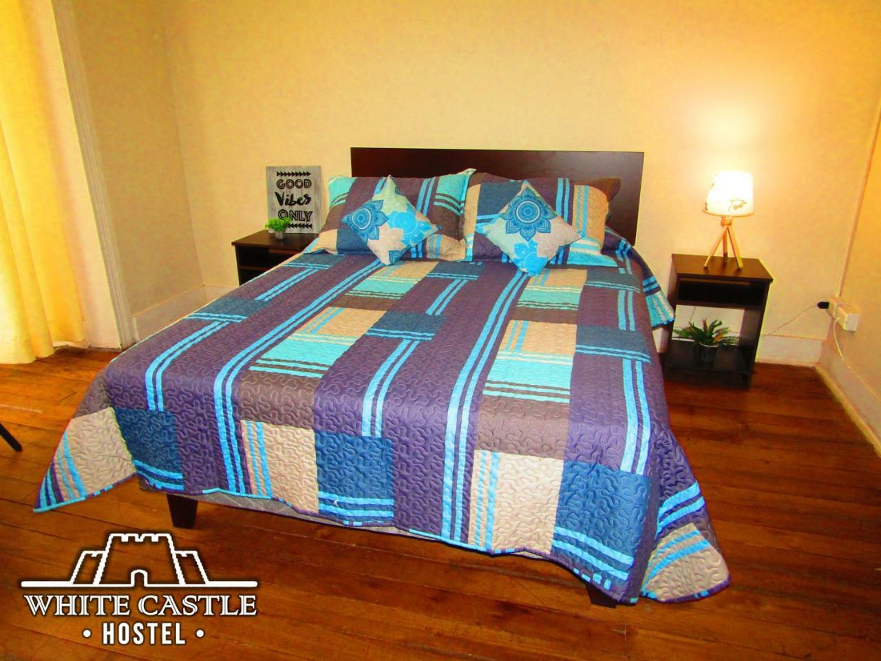 White Castle Hostel Valparaiso Bagian luar foto