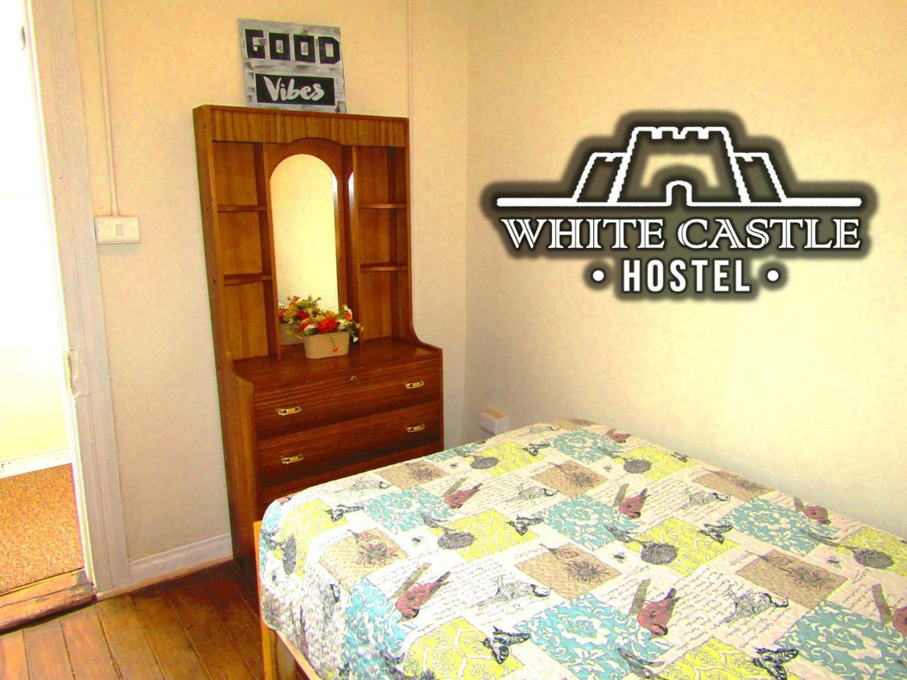 White Castle Hostel Valparaiso Bagian luar foto