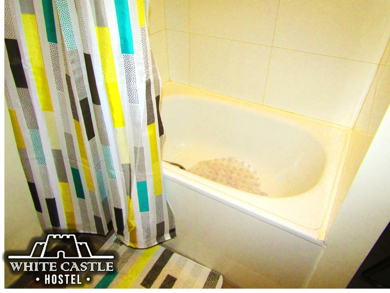 White Castle Hostel Valparaiso Bagian luar foto